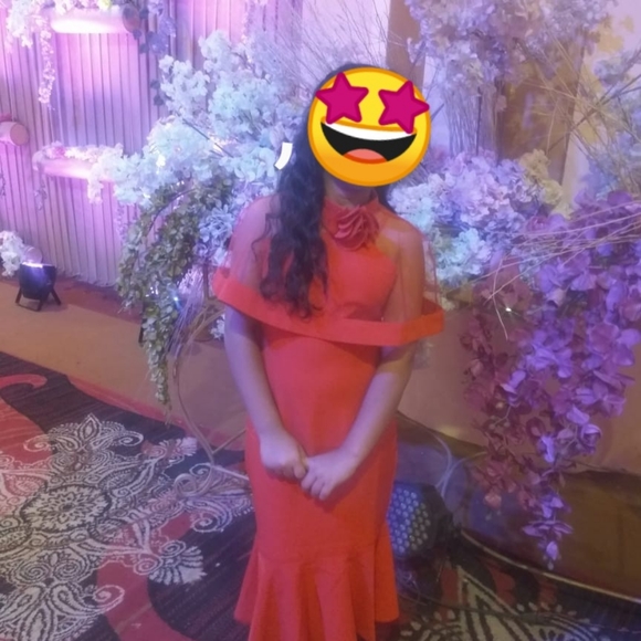 Red fish cut dress girls 12-14 - Picture 8 of 9